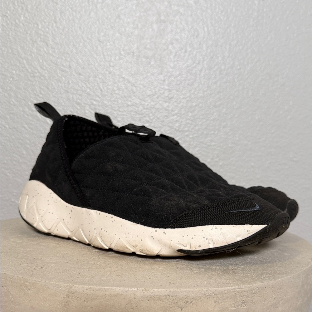 Nike ACG Moc 3.0, Black Quilted Slip-On Sneakers lightly used